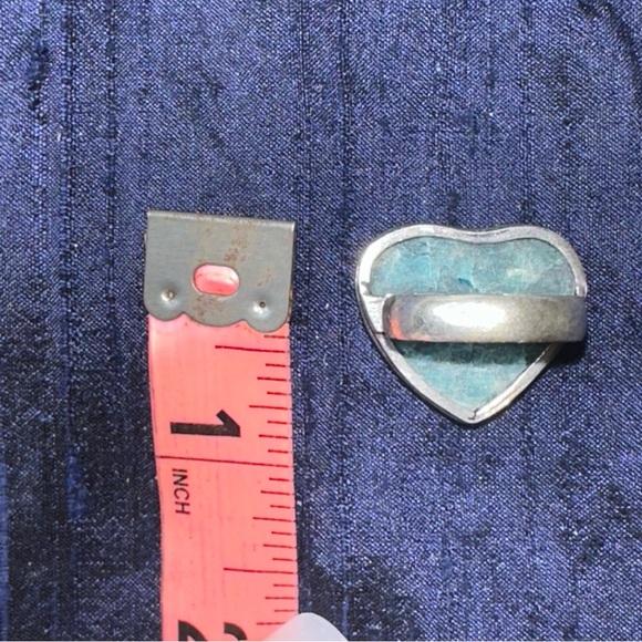 Artisan crafted Apatit gemstone heart vintage ring - Picture 10 of 11